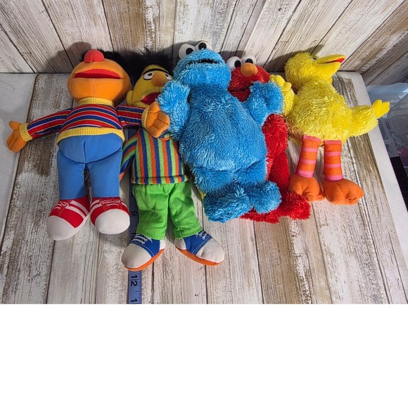 Sesame Street Plush Lot Elmo Cookie Monster Big Bird Bert Ernie Hasbro 2013 10in - Picture 9 of 9